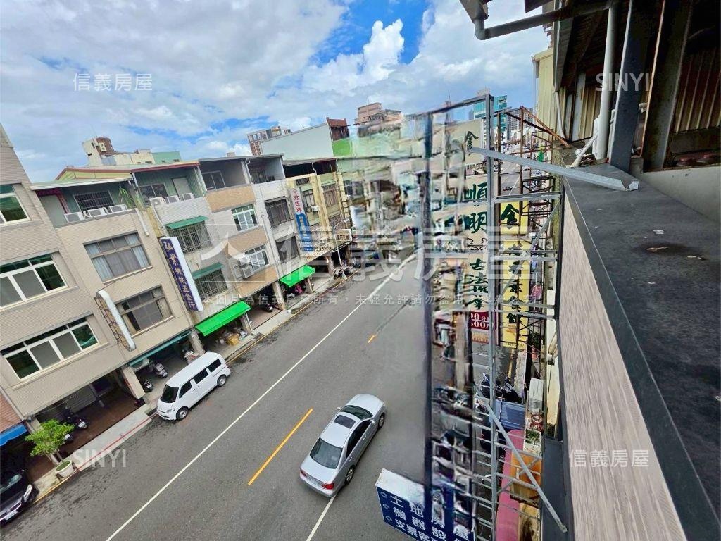 自立正路騎樓透天金店房屋室內格局與周邊環境