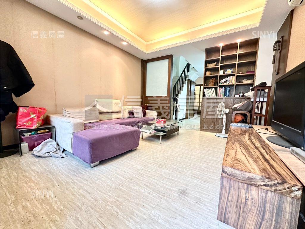 大里重劃區前院花園別墅房屋室內格局與周邊環境