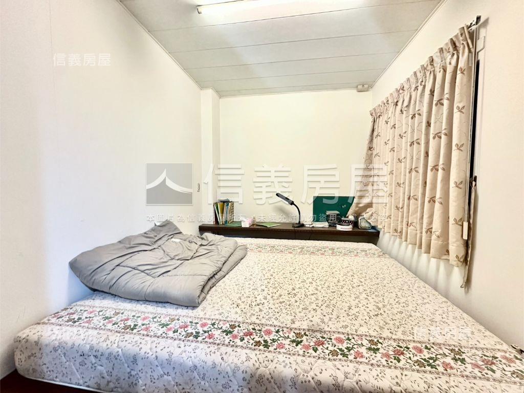 大里重劃區前院花園別墅房屋室內格局與周邊環境