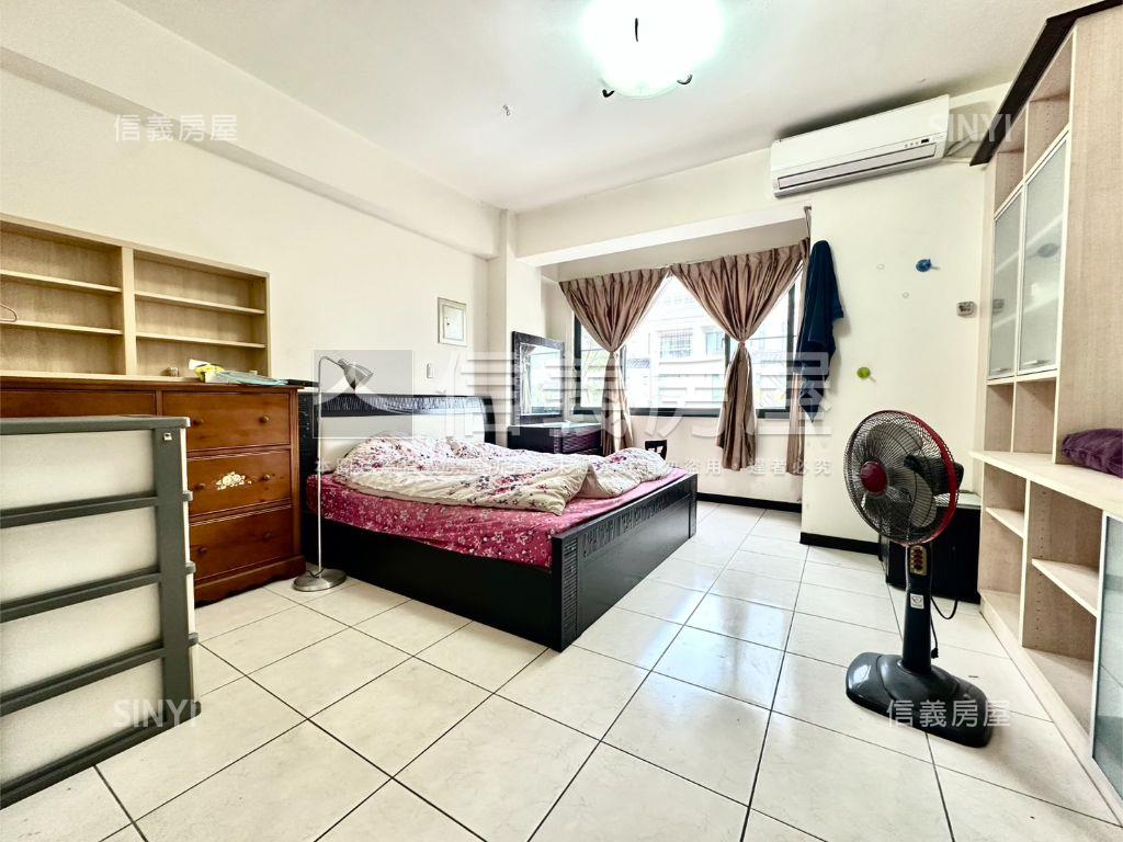 大里重劃區前院花園別墅房屋室內格局與周邊環境