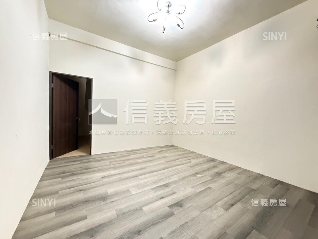 龜山小資成家透天房屋室內格局與周邊環境