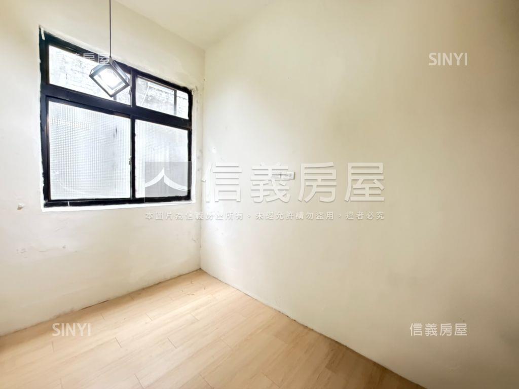 龜山小資成家透天房屋室內格局與周邊環境