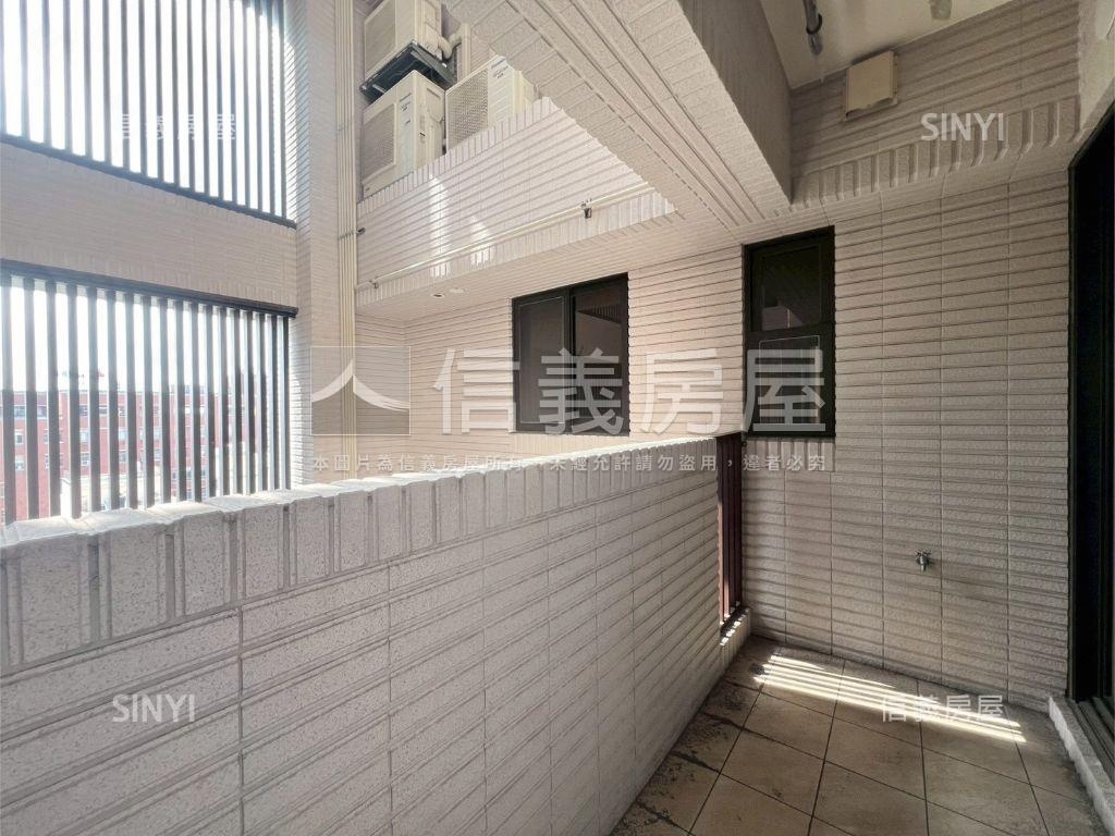 專簽！信義之璽雙車精品宅房屋室內格局與周邊環境