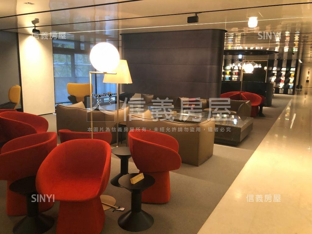 文心日日美美兩房房屋室內格局與周邊環境