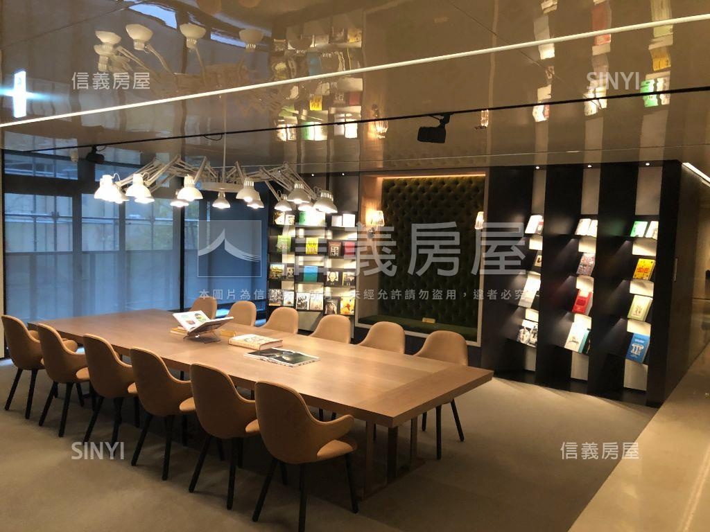 文心日日美美兩房房屋室內格局與周邊環境