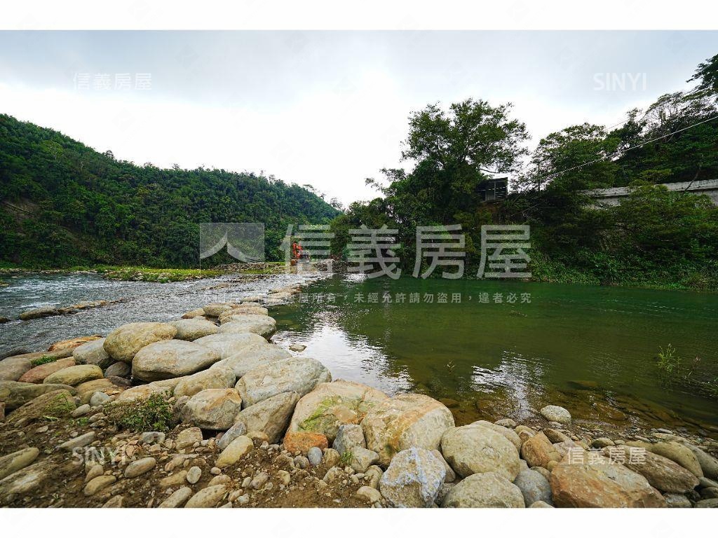 夢享大湖水岸旅館建照土地房屋室內格局與周邊環境