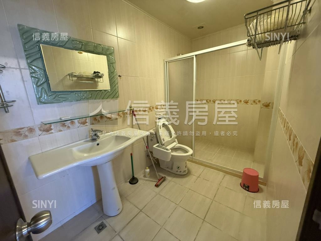 東區約十米面寬透天房屋室內格局與周邊環境