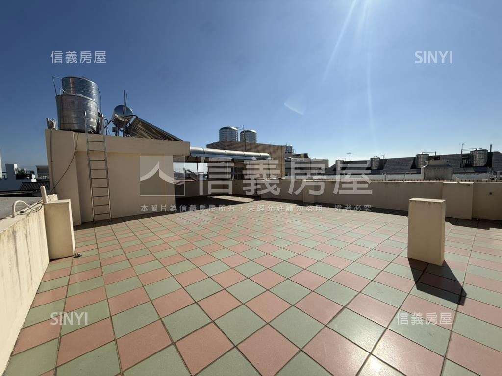 東區約十米面寬透天房屋室內格局與周邊環境