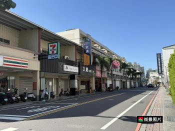 裕農一街約十米面寬透天