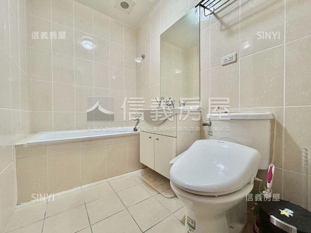 高鐵特區近文興國中美三房房屋室內格局與周邊環境