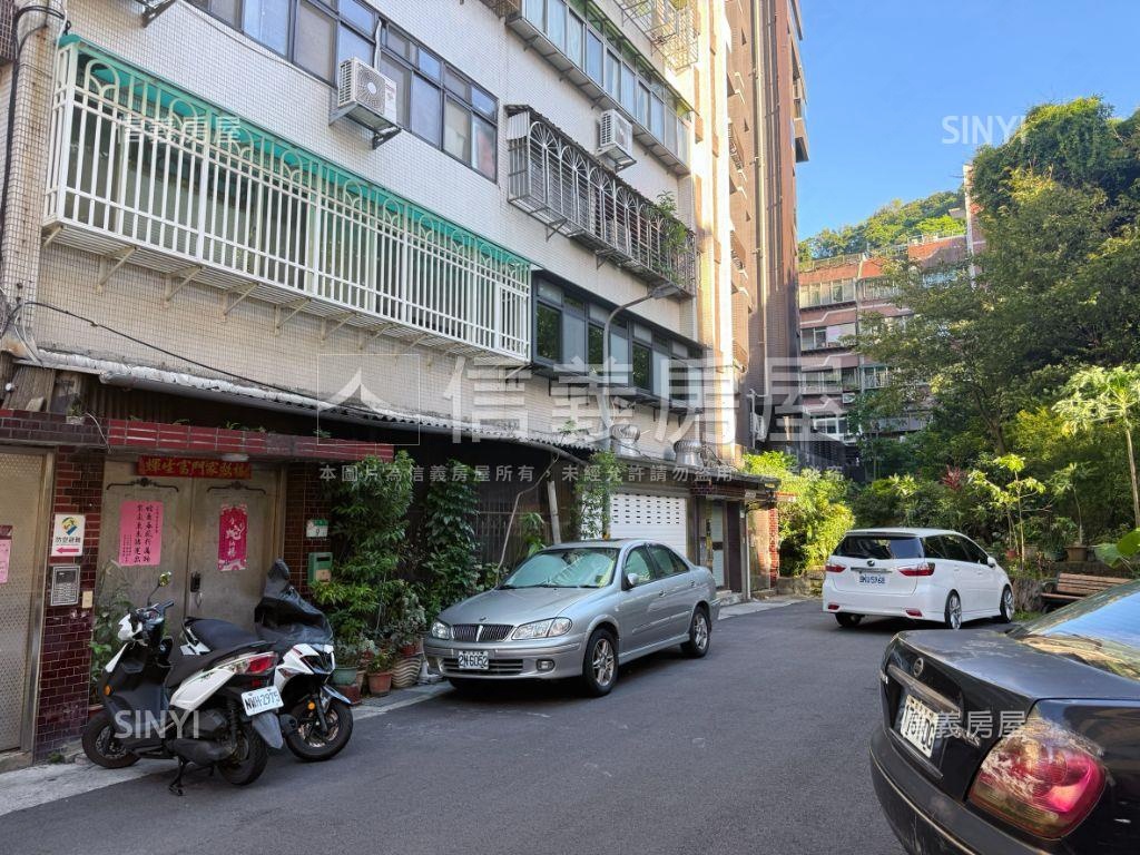景華街公寓２Ｆ裝潢美屋房屋室內格局與周邊環境