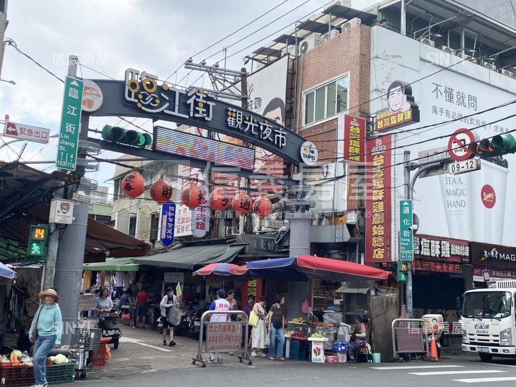 低總價公寓３樓３房２衛房屋室內格局與周邊環境