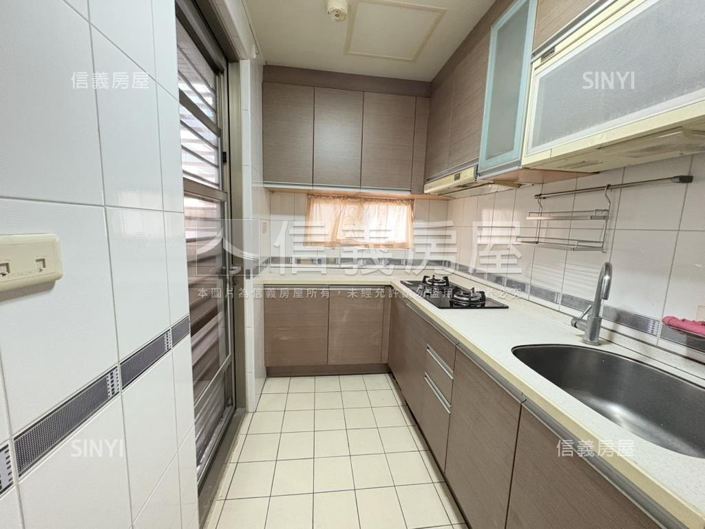 竹城東京近未來捷運房屋室內格局與周邊環境