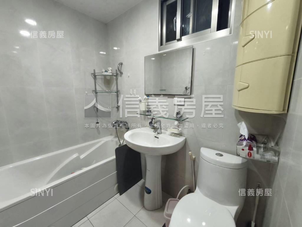 近北市景觀電梯３房房屋室內格局與周邊環境