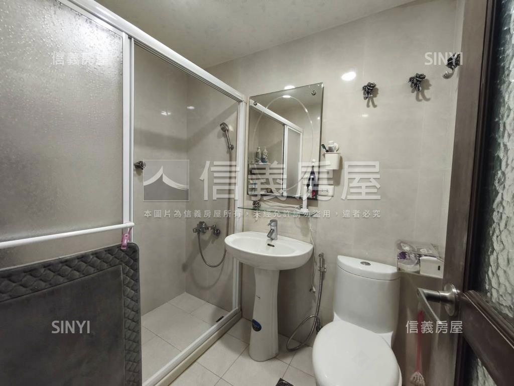 近北市景觀電梯３房房屋室內格局與周邊環境