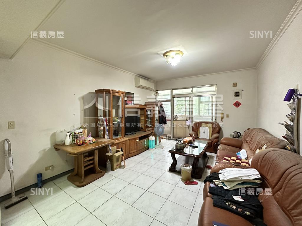 國泰標格３樓美寓房屋室內格局與周邊環境