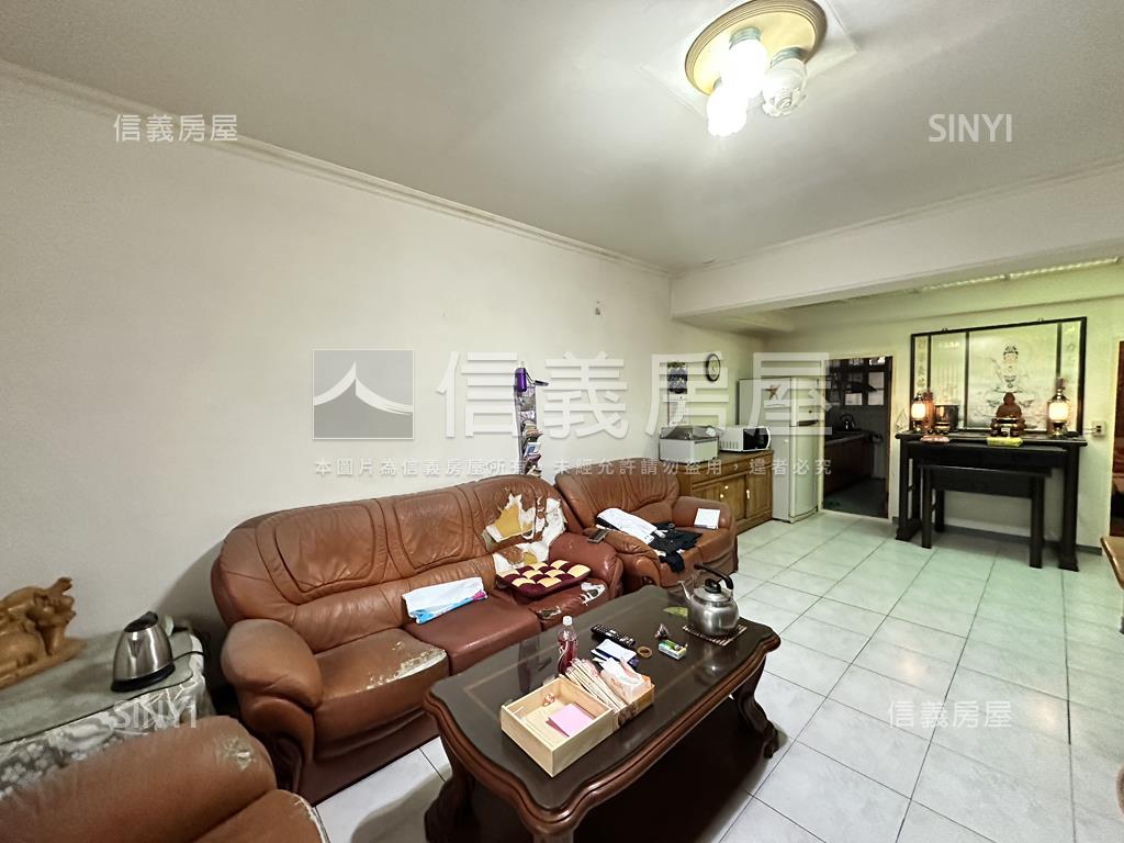 國泰標格３樓美寓房屋室內格局與周邊環境