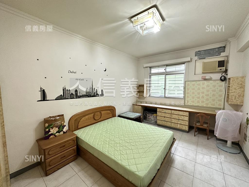 國泰標格３樓美寓房屋室內格局與周邊環境