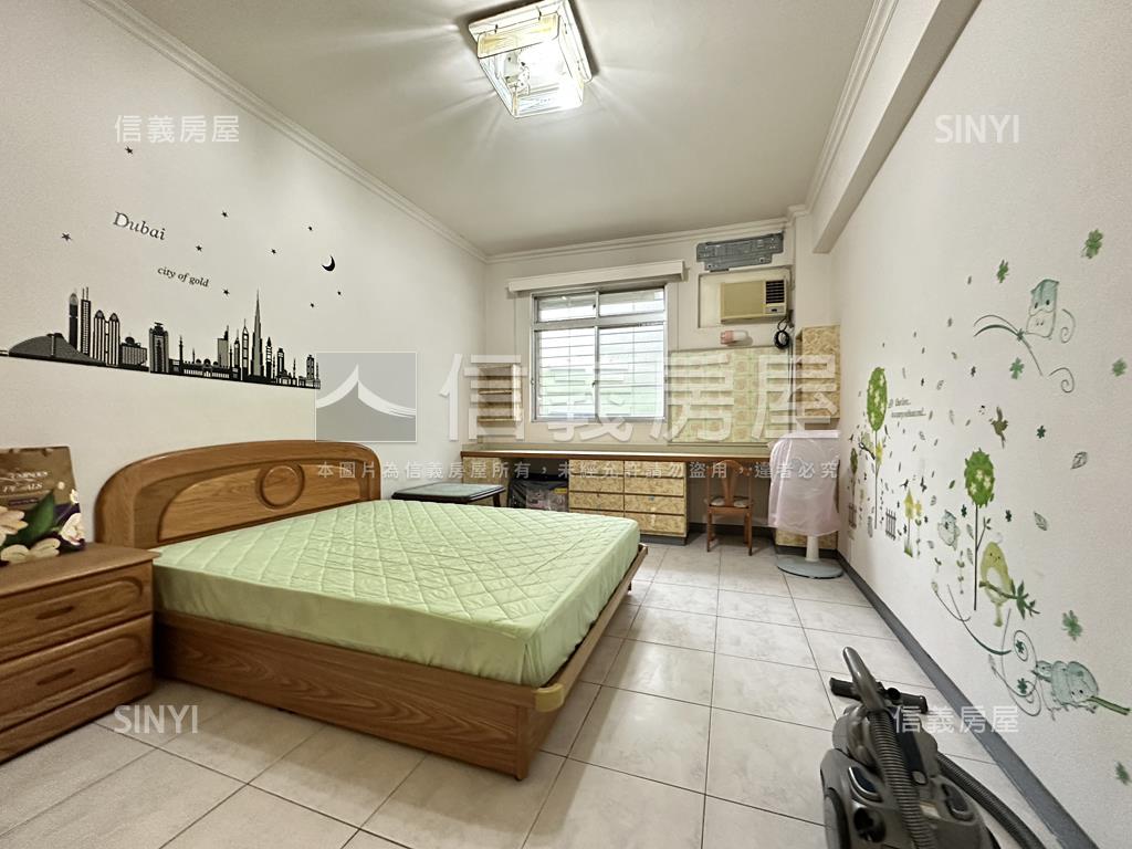 國泰標格３樓美寓房屋室內格局與周邊環境