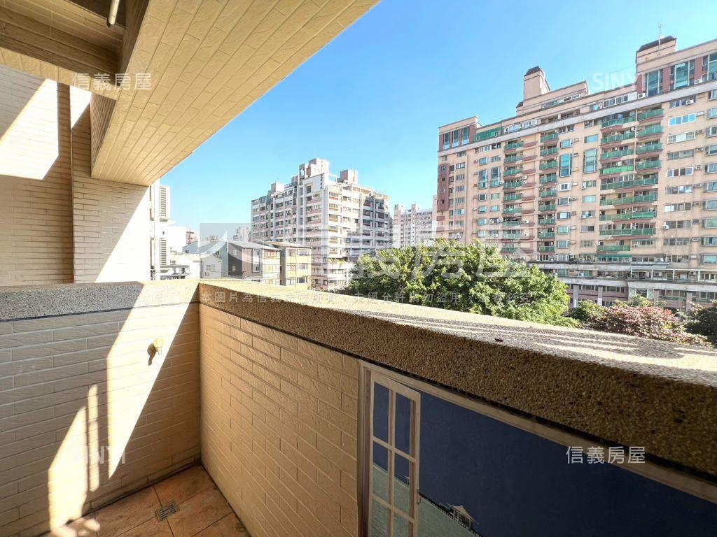 寓上逢甲朝南視野三房車位房屋室內格局與周邊環境