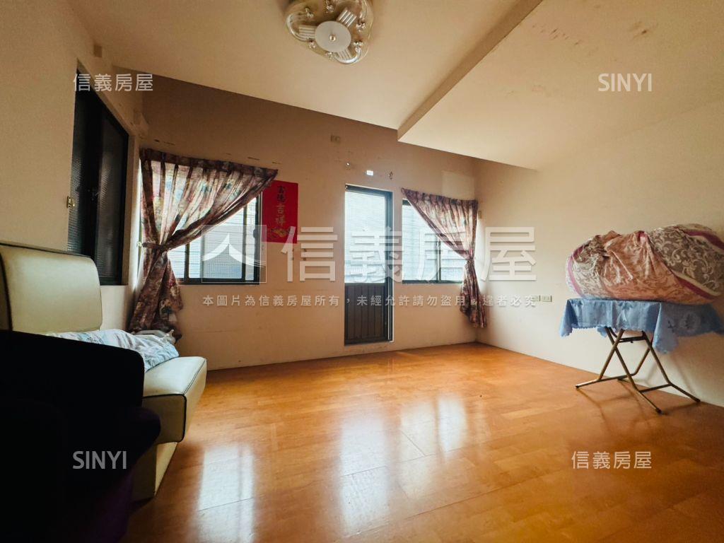 光興街稀有透天房屋室內格局與周邊環境