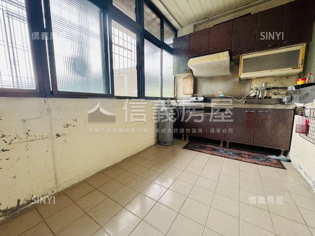 光興街稀有透天房屋室內格局與周邊環境