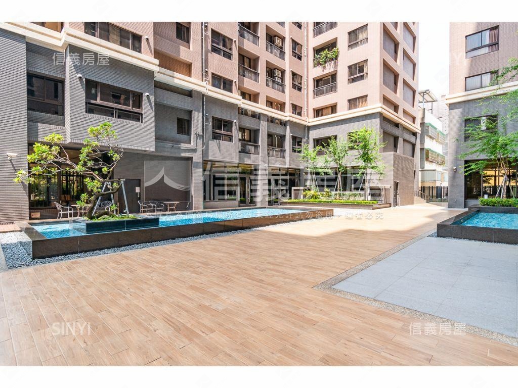 新麗馳視野三房平車。瑰寶房屋室內格局與周邊環境