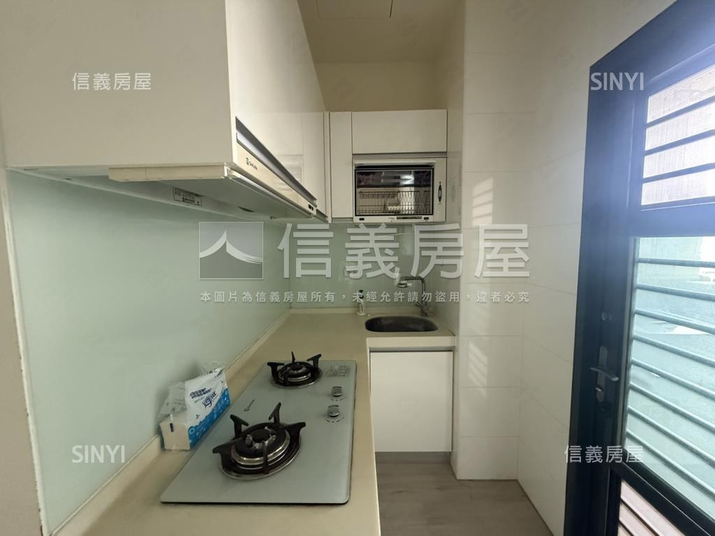 遠百誠品視野２房房屋室內格局與周邊環境