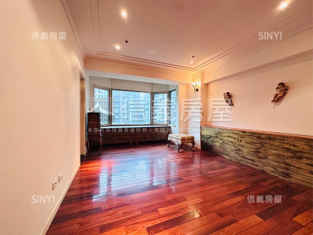 千坪豪邸★至善天下三房車房屋室內格局與周邊環境