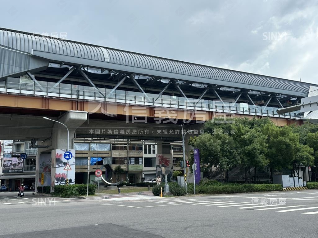 近五權車站衛浴開窗套房房屋室內格局與周邊環境