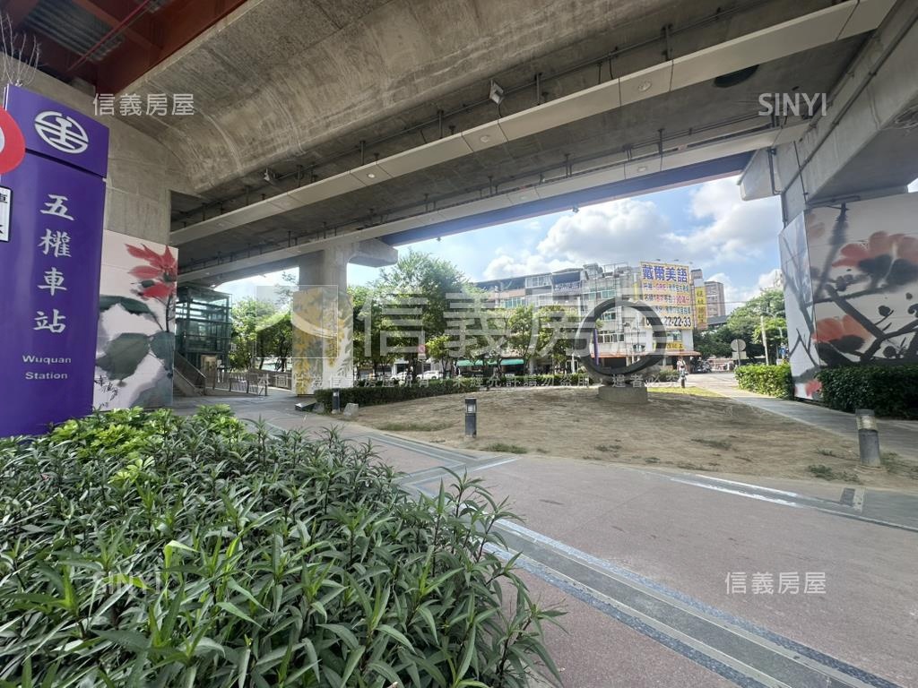 近五權車站衛浴開窗套房房屋室內格局與周邊環境