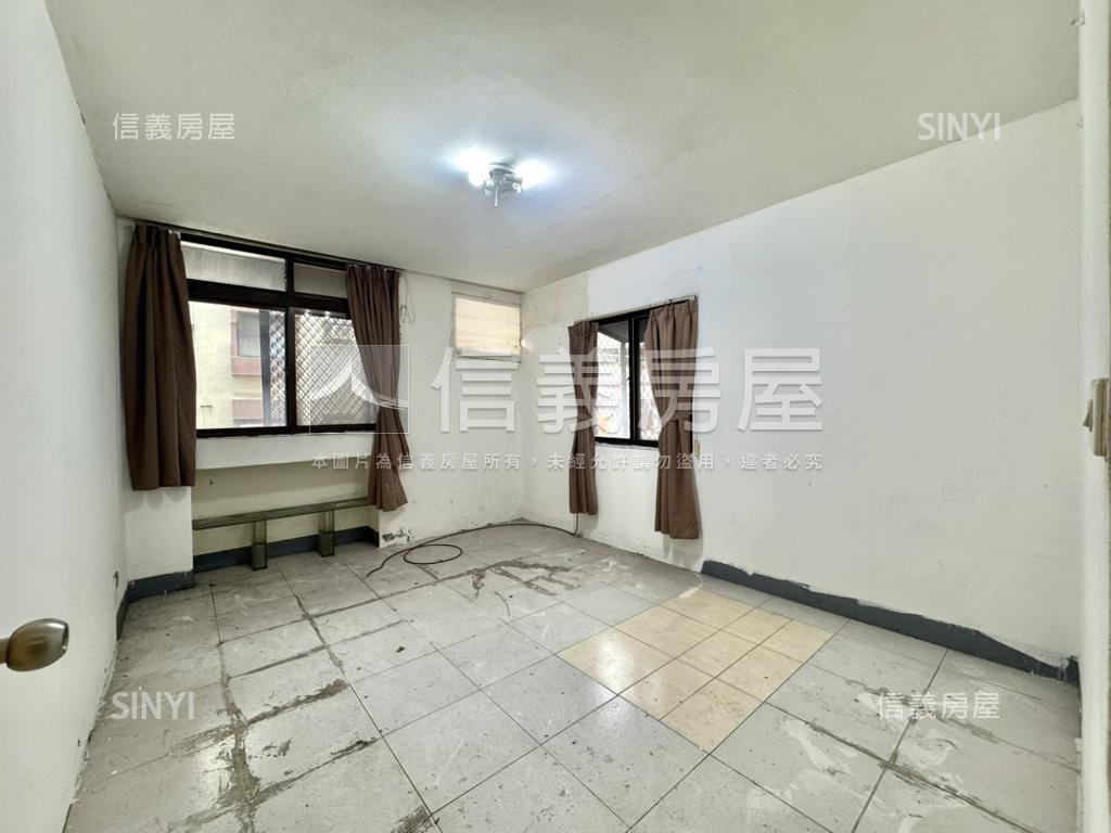 近三多商圈邊間採光大三房房屋室內格局與周邊環境