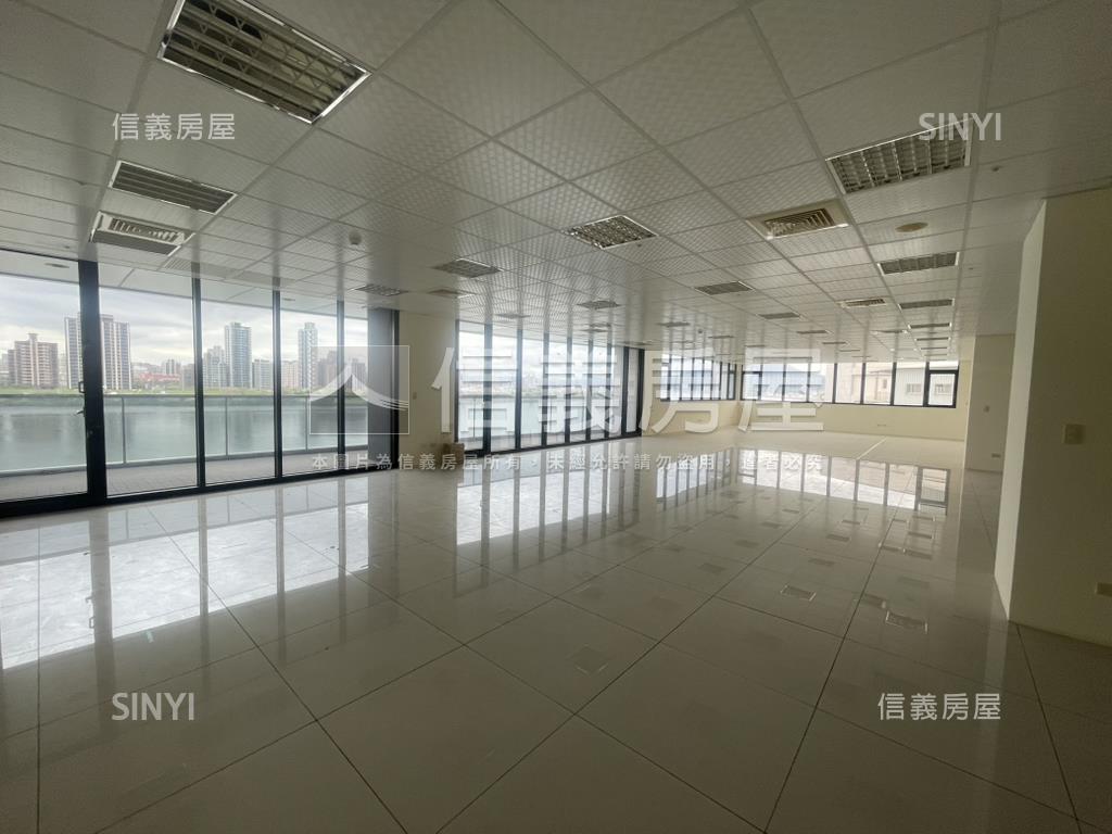 水岸美景廠辦Ｂ房屋室內格局與周邊環境
