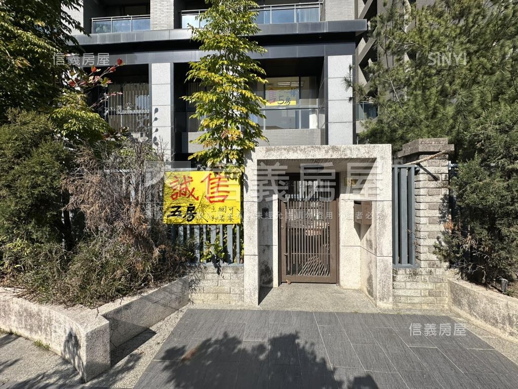 烏日裕國豐田９米面寬店面房屋室內格局與周邊環境