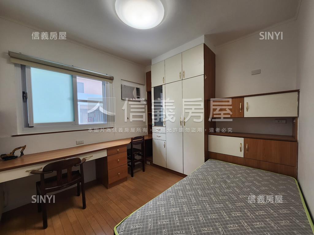 國泰森寓｜稀有平車採光宅房屋室內格局與周邊環境