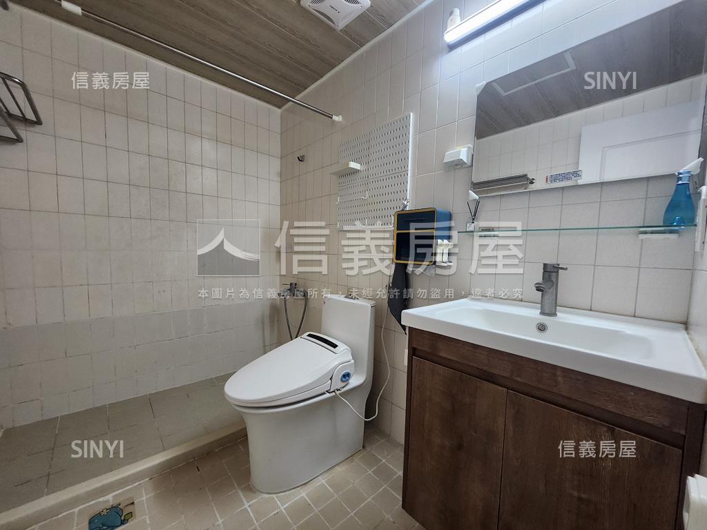 國泰森寓｜稀有平車採光宅房屋室內格局與周邊環境
