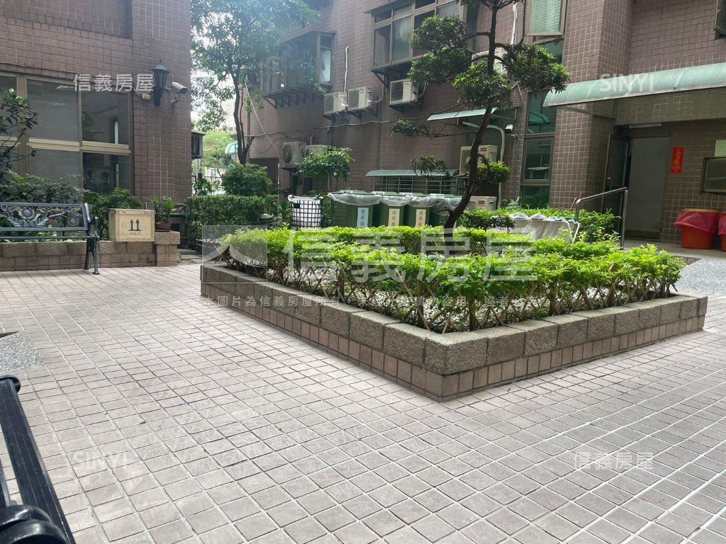 近捷運、新婚、收租寶房屋室內格局與周邊環境