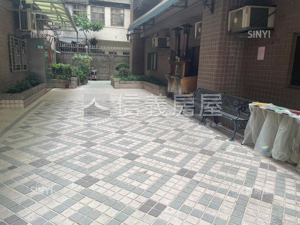 近捷運、新婚、收租寶房屋室內格局與周邊環境