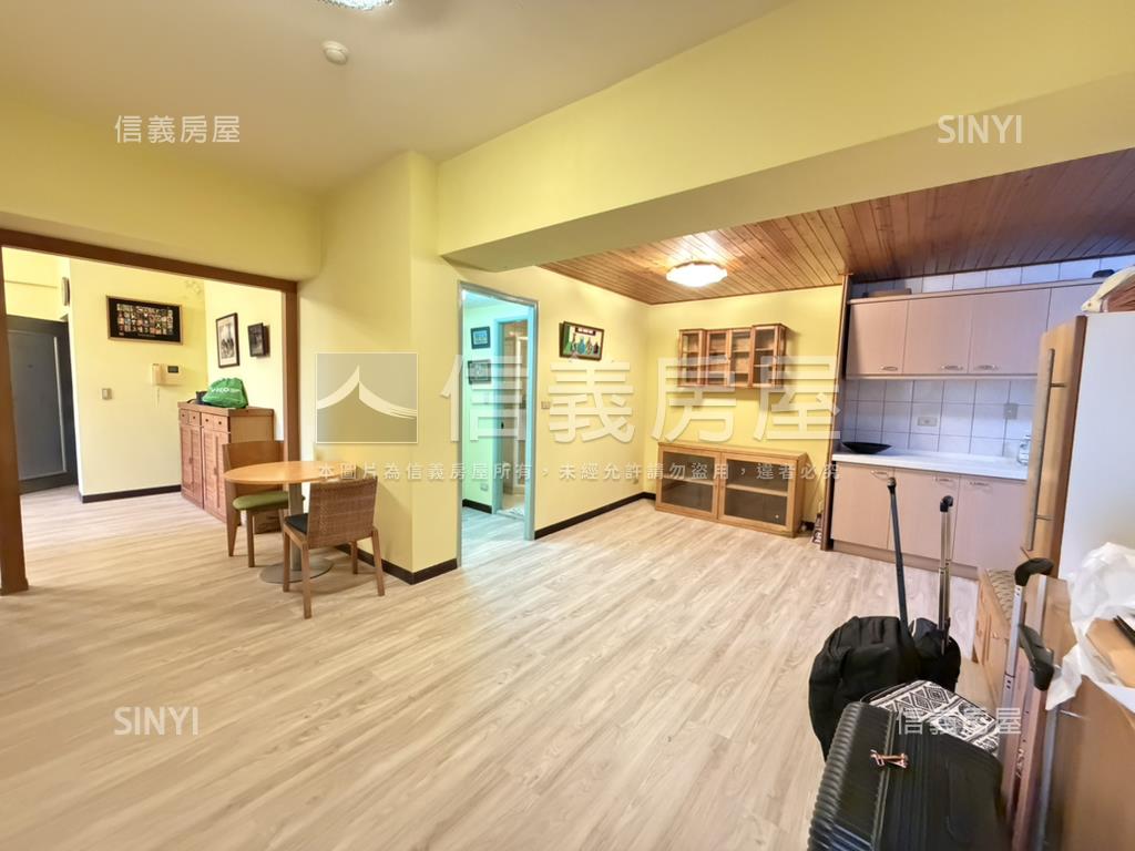 台北水都視野河景三房房屋室內格局與周邊環境