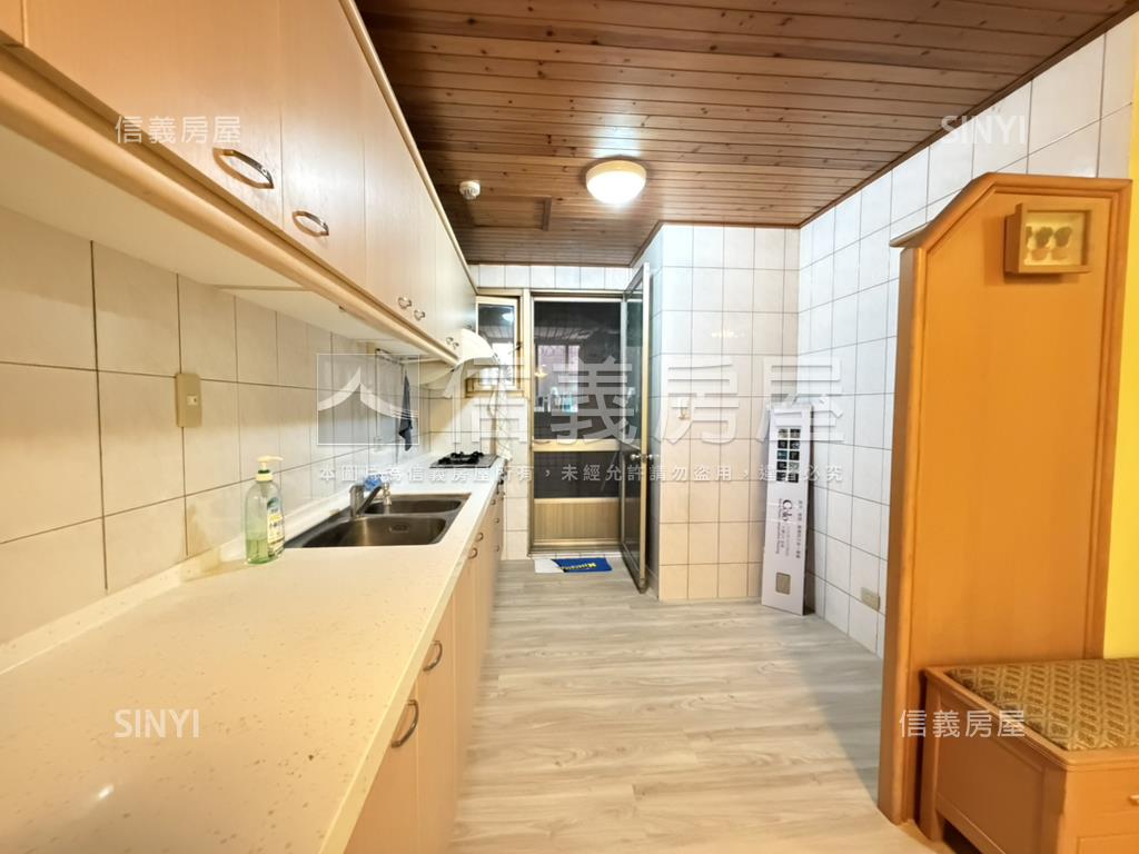 台北水都視野河景三房房屋室內格局與周邊環境