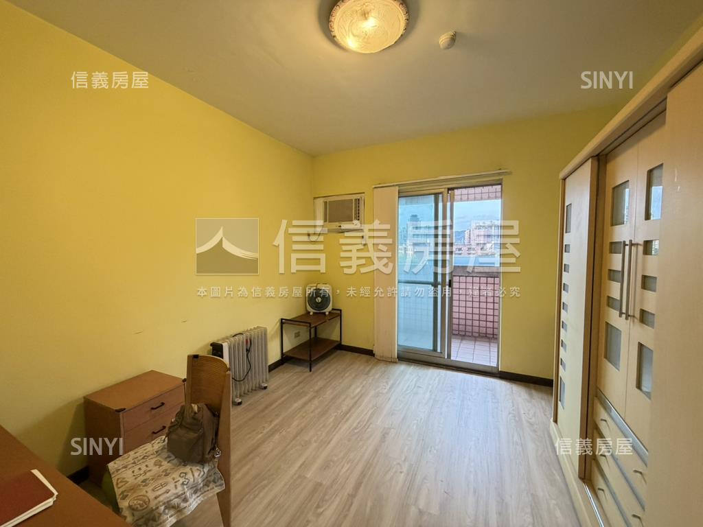 台北水都視野河景三房房屋室內格局與周邊環境