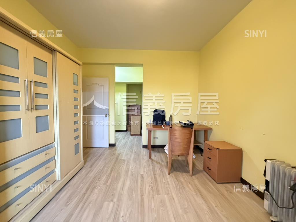 台北水都視野河景三房房屋室內格局與周邊環境