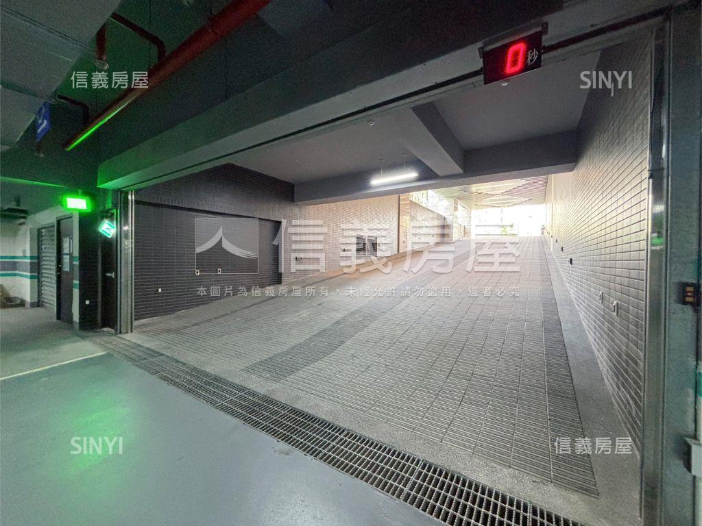 快樂王國Ⅱ理享城三房車位房屋室內格局與周邊環境