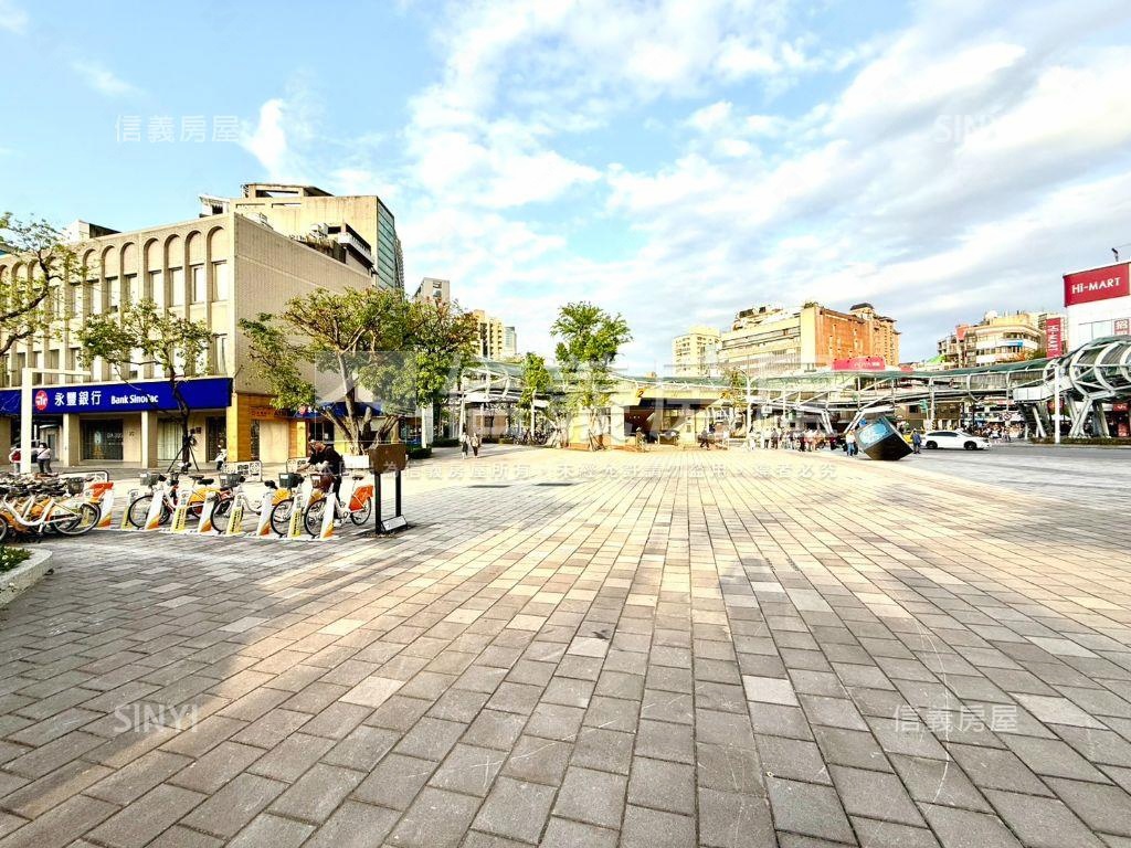 板橋車站★精美３房★房屋室內格局與周邊環境
