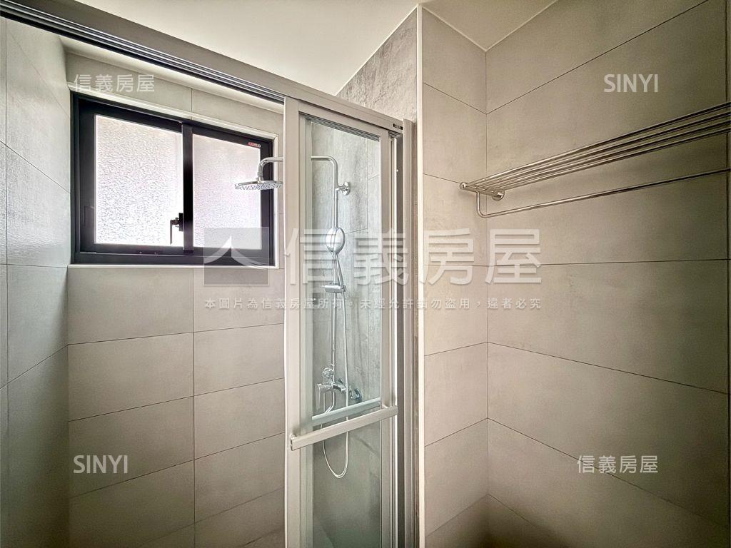 新竹綠光森林精品美３房房屋室內格局與周邊環境