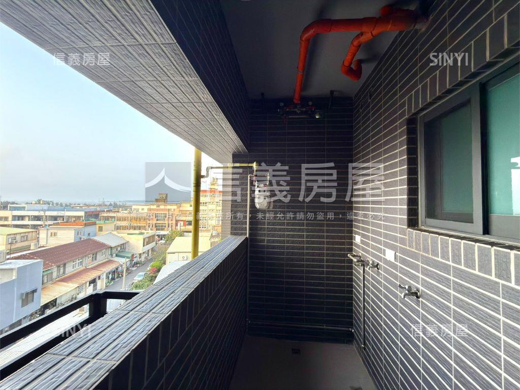 新竹綠光森林精品美３房房屋室內格局與周邊環境