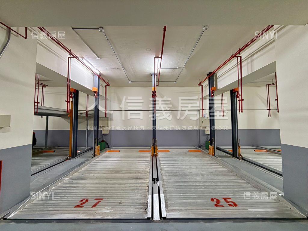 新竹綠光森林精品美３房房屋室內格局與周邊環境