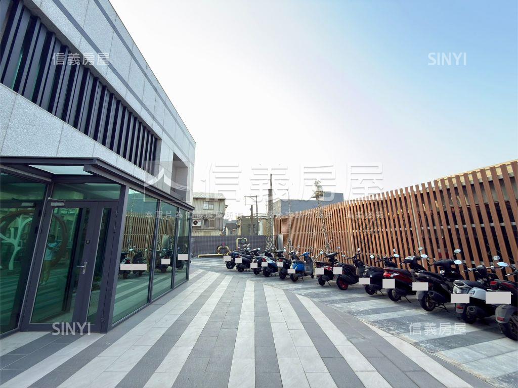 新竹綠光森林精品美３房房屋室內格局與周邊環境