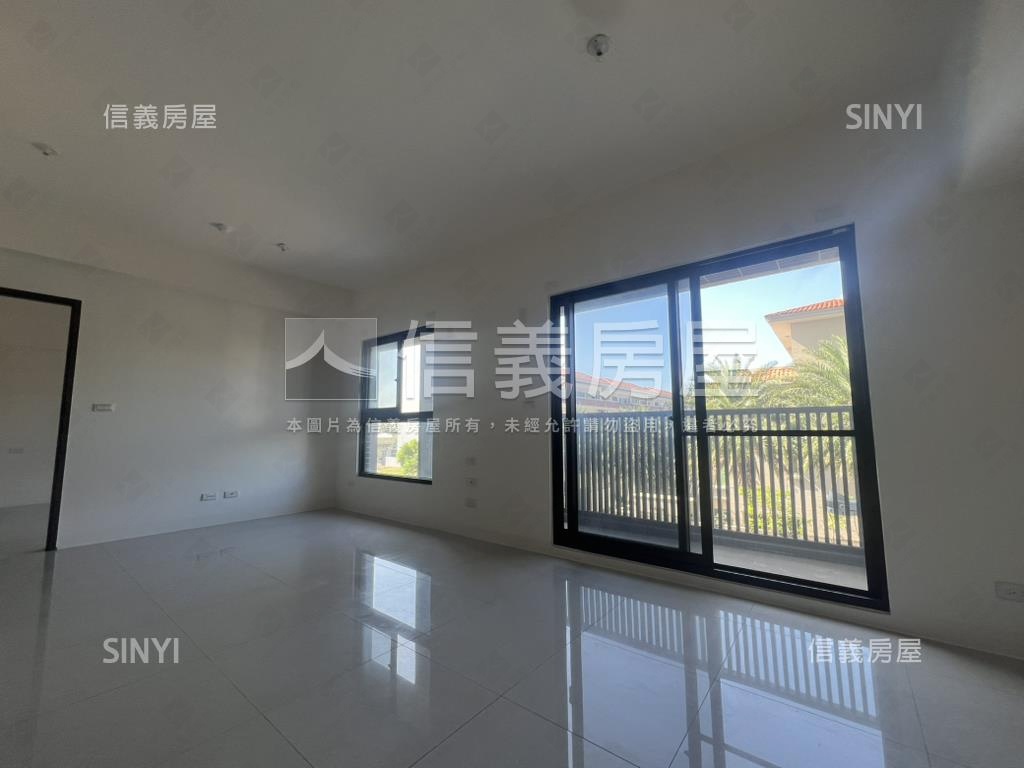 華友聯ＣＡＳＡ全新未住房屋室內格局與周邊環境