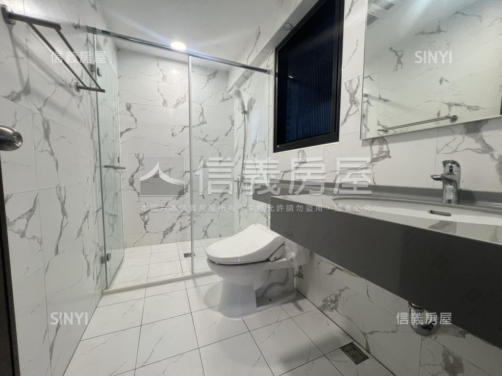 華友聯ＣＡＳＡ全新未住房屋室內格局與周邊環境